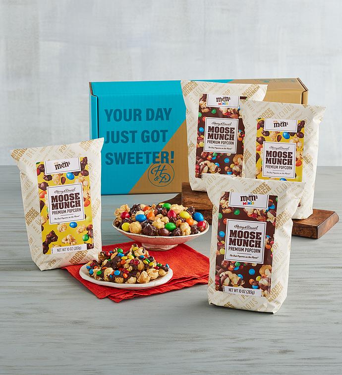 Moose Munch® Premium Popcorn Peanut and M&M’S® Minis 4-Pack